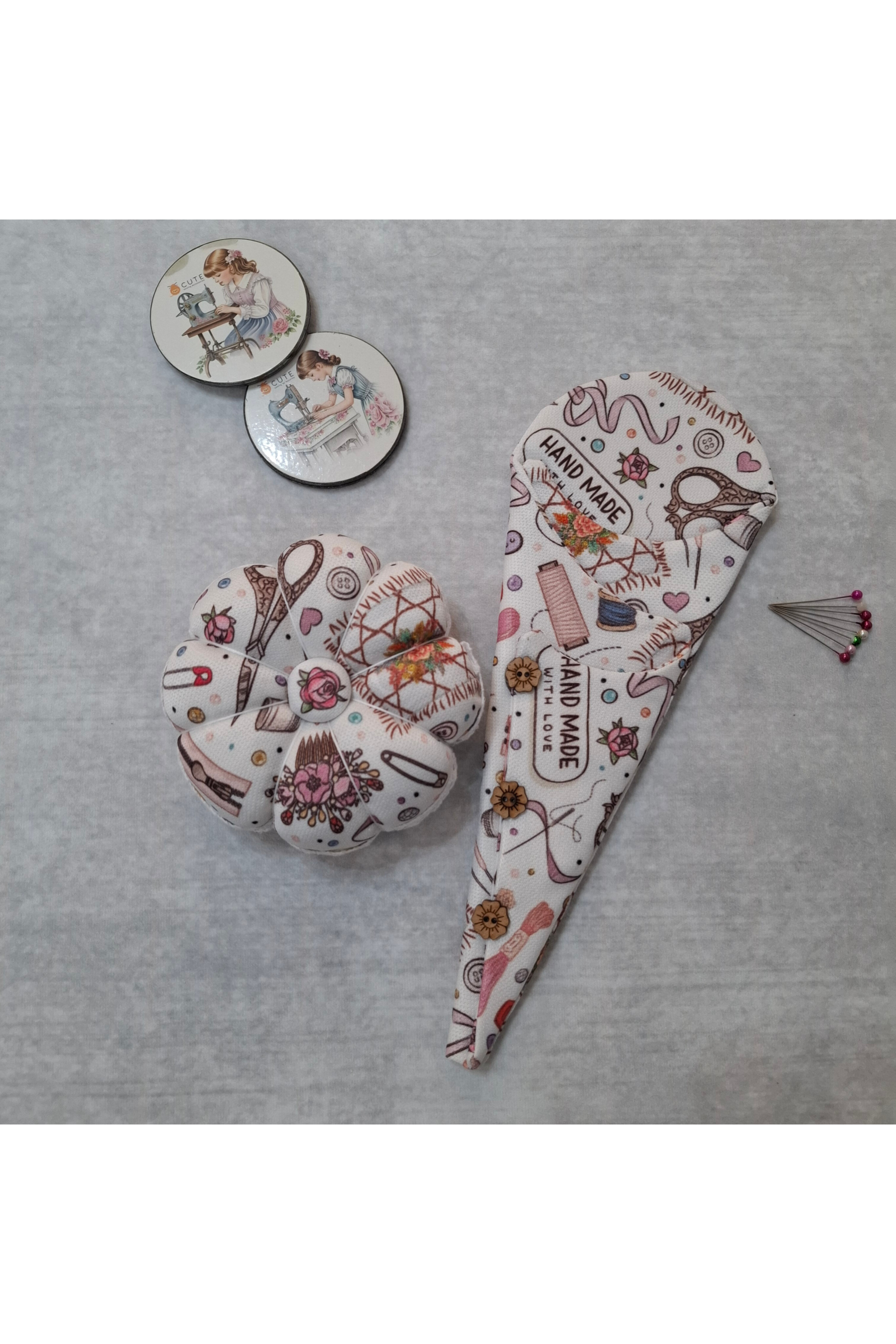 کاور قیچی و جاسوزنی